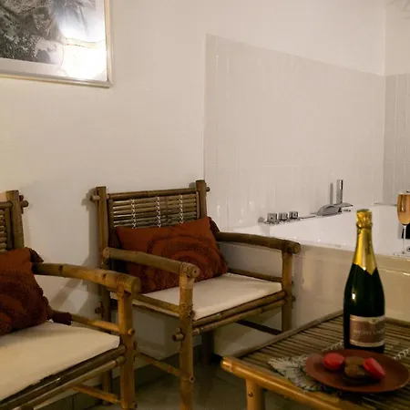 Bali Balneo Xxl Privee Lit Rond Apartment